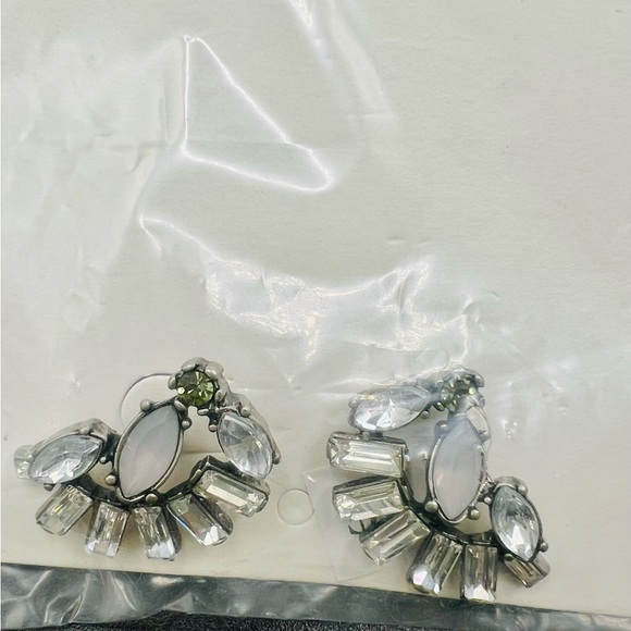 NWT Banana Republic Opal Fan Silver Art Deco Crystal Baguette Earrings - Picture 5 of 10